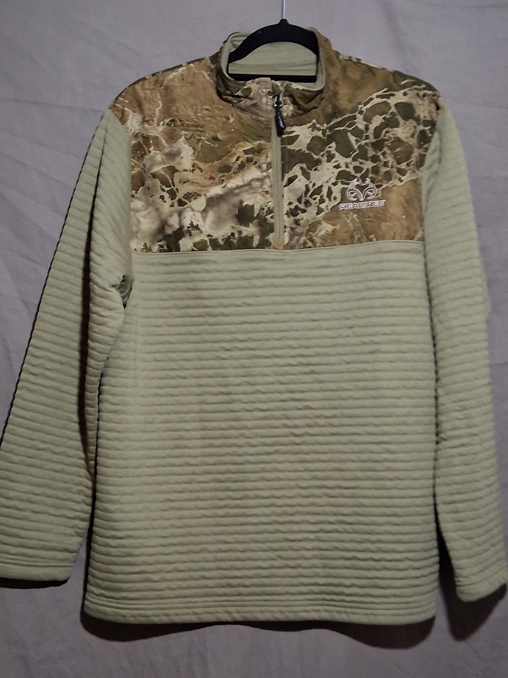 Realtree Light Olive Green Camo Quarter-Zip Pullover